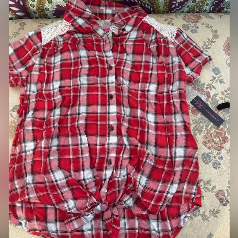 Women’s NWT casual shirt